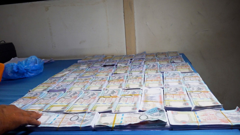 एक हजार दरका ११५ थान नक्कली नोटसहित ललितपुरबाट एकजना पक्राउ